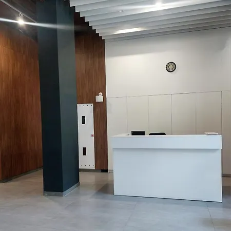 9 Fountain Premium Apartment