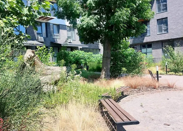 9 Fountain Premium 公寓 *