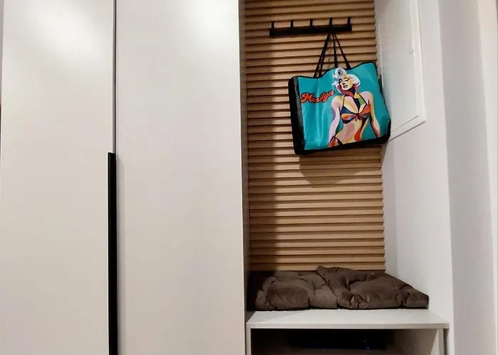 9 Fountain Premium Apartment *