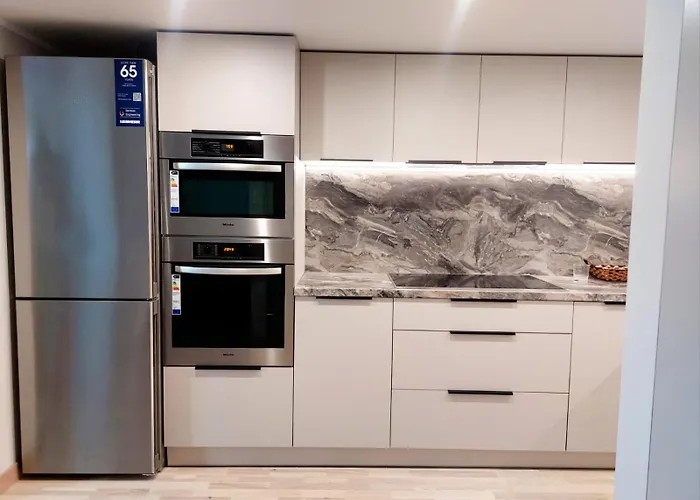 9 Fountain Premium Apartment